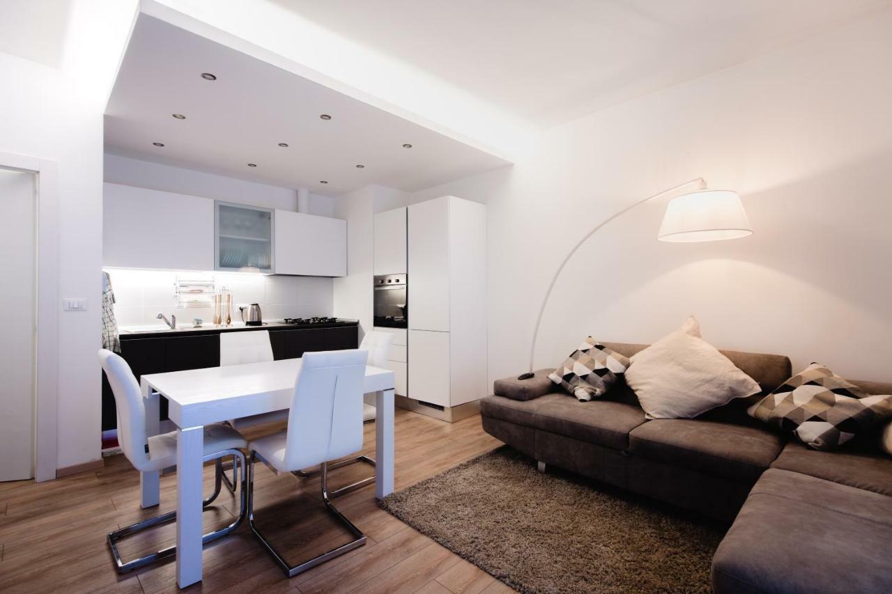 La Boutique Del Vento - Esclusivo In Pieno Centro Apartment Trieste Luaran gambar